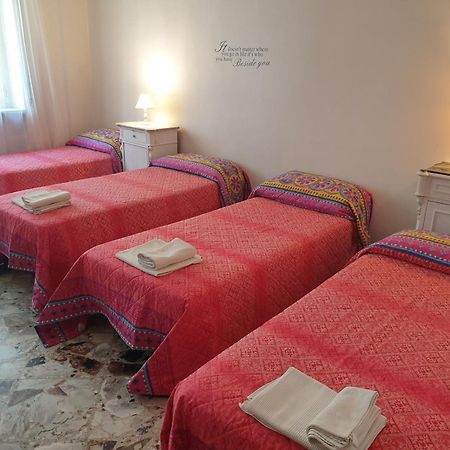 Bari Grand Central Apartment Екстериор снимка