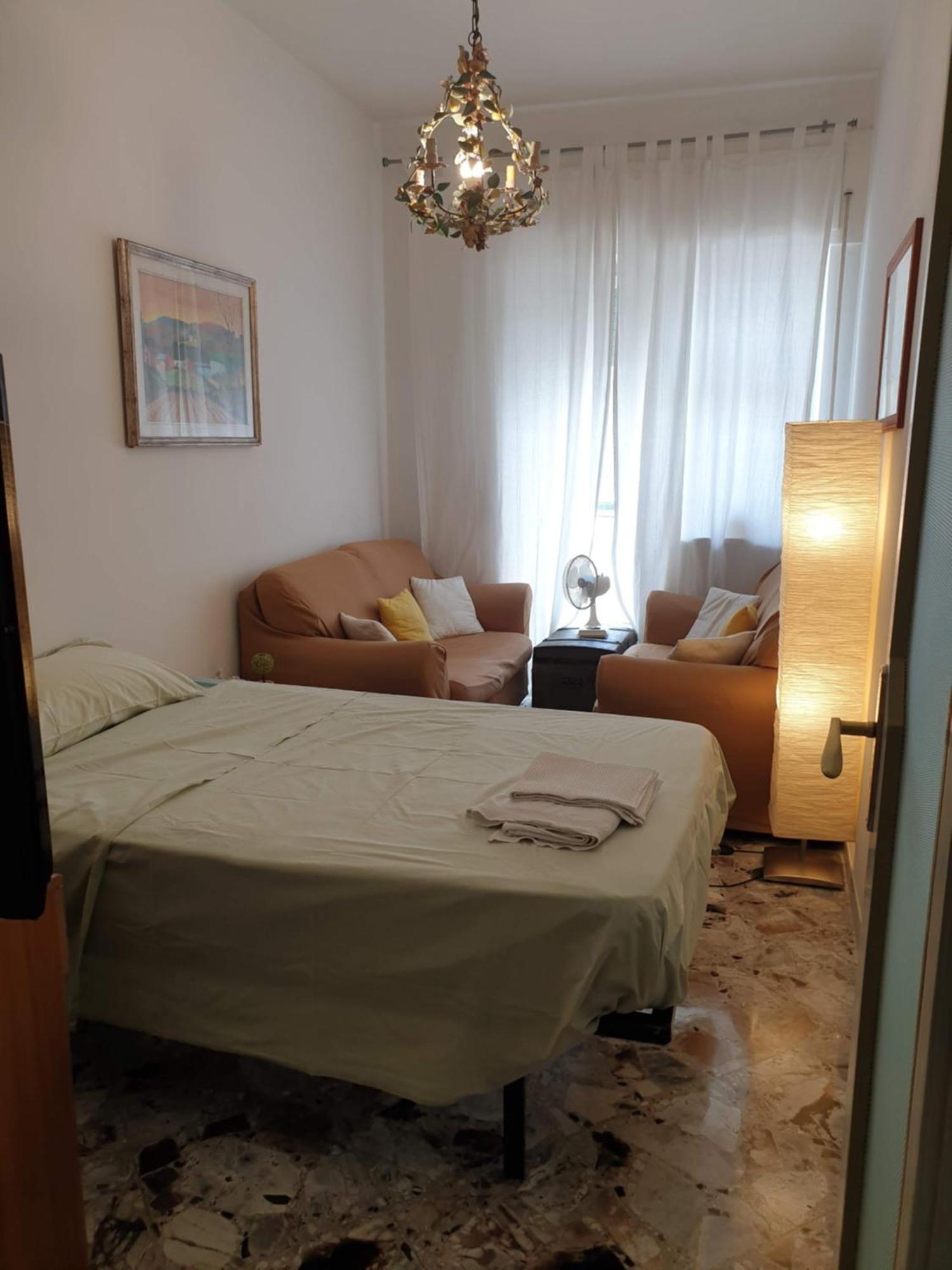 Bari Grand Central Apartment Екстериор снимка