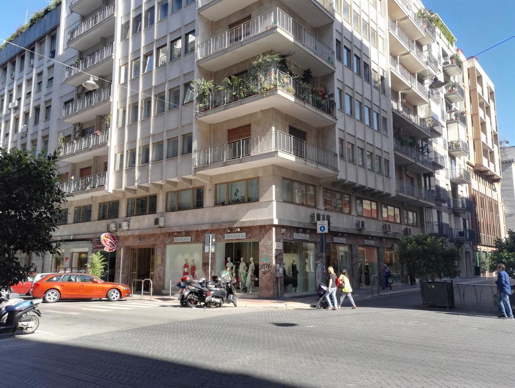 Bari Grand Central Apartment Екстериор снимка
