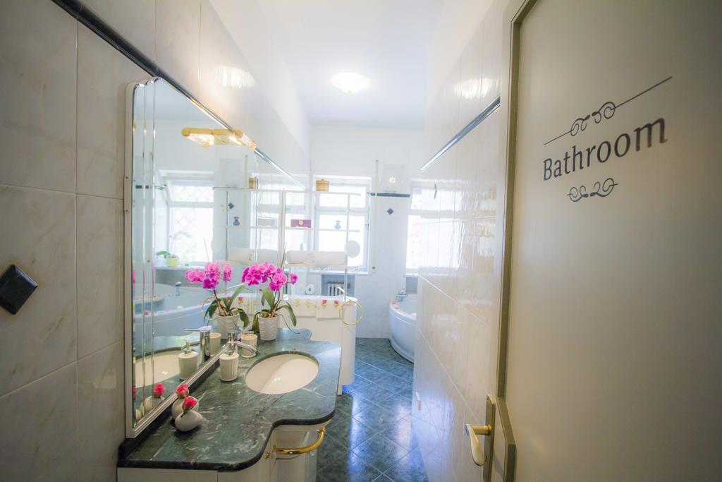Bari Grand Central Apartment Екстериор снимка